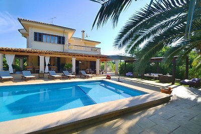 Luxuriöses Landhaus mit privatem Pool in Palm...