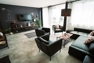 Two Bedroom Apartment with Sea View