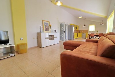 Apartments Villa Michele-Three Bedroom Apartm...