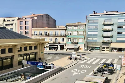 Helle und geräumige Wohnung in Porto