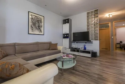 Charming Apartment Vlatka - Two Bedroom Apart...