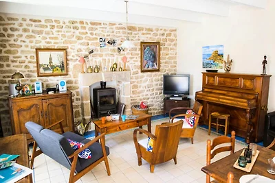 Haus in Kérity in der Nähe von Ster Beach und...