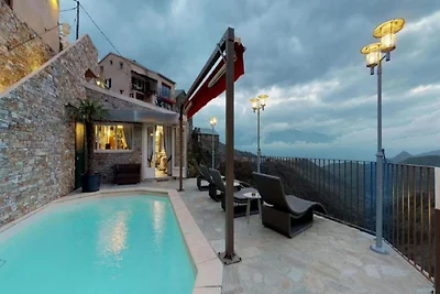 Confortevole casa vacanze con sauna in comune