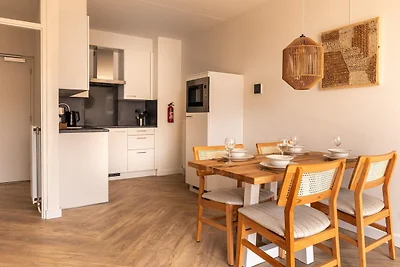 Stijlvol appartement met balkon