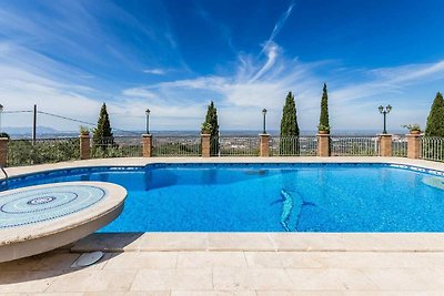 Ruhige Villa mit Swimmingpool in Sonnino