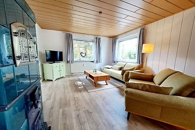 Buchfink im Haus Tanneneck