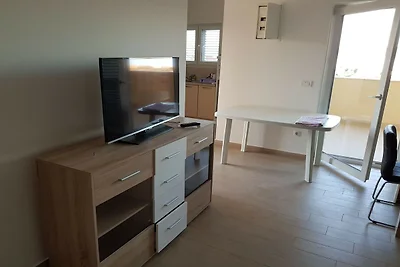 Zeitgenössische Wohnung in der Nähe von Meer