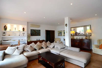 Villa per nove persone vicino a Sa Tuna