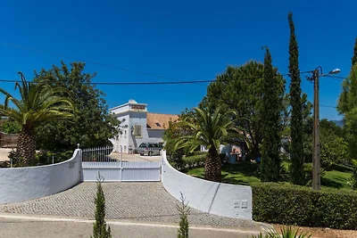 Wunderschönes Ferienhaus mit Swimmingpool