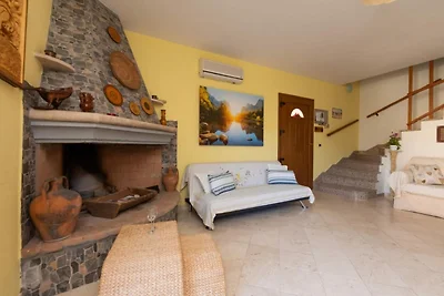 Casa su Rimediu in Orosei mit Balkon/Terrasse