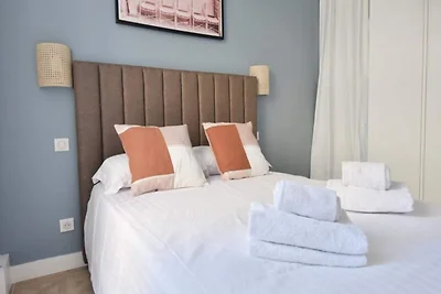 Modernes 4-Zimmer-Apartment im Stadtzentrum, ...