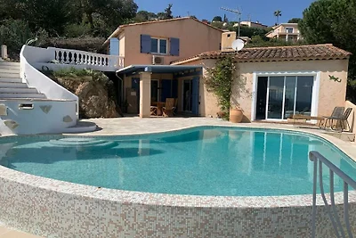 Villa mit 2 Schlafzimmer