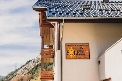 3 Zimmer 8/10 Personen Balkon