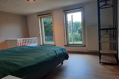 Ferienhaus in Merksplas mit Terrasse