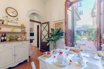 Wohnung in Lucca mit privatem Garten