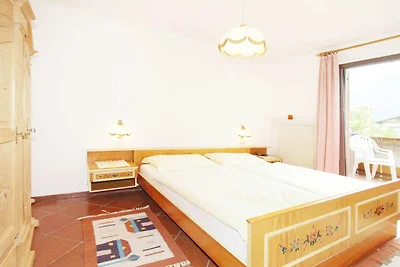 Wohnung in Latsch mit Pool & Garten