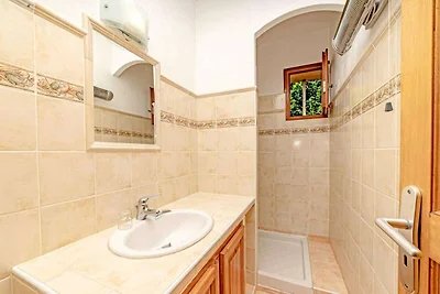 Ruim appartement met tuin, ideaal voor...