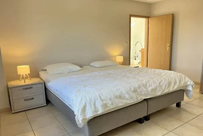 Schöne Villa ist mit allem modernen Komfort...