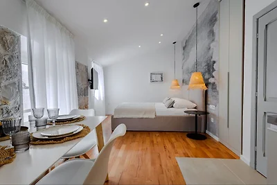 Apartments Nonna - Classic Studio Apartment