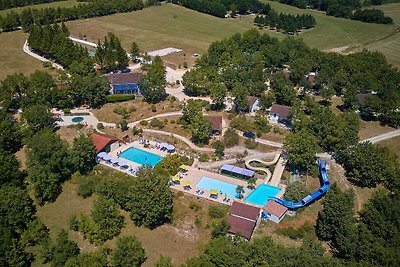 Vakantiehuis met terras Mauroux