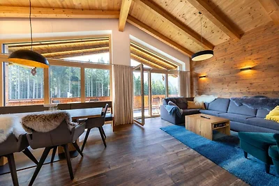 Luxury chalet near a small slope