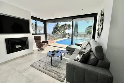 Villa in La Cala de Mijas mit Pool