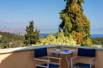 Ferienhaus in Douliana mit Gemeinschaftspool