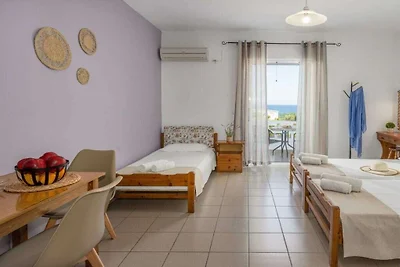 Private Sun im Fischerdorf Mochlos