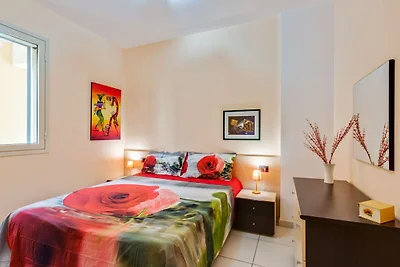 Appartamento vicino al mare con patio