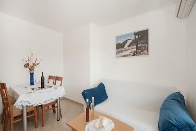 Bertie's Lodge - Two Bedroom Apartment with T...