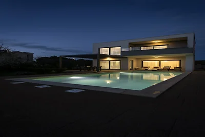 Lussuosa villa con piscina a Turanj
