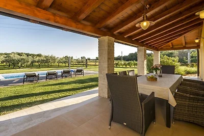 Villa in Porec mit Schwimmbecken
