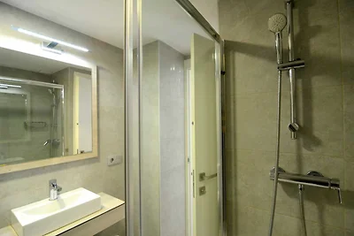 Appartement in Estartit bij zandstranden