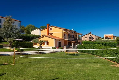 Casa Parenzana mit Pool