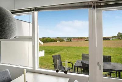 Moderne loft met uitzicht op zee