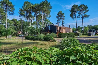 Villa in einem Naturschutzgebiet mit Schloss