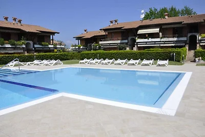 Gut eingerichtetes Ferienhaus in Lazise mit...