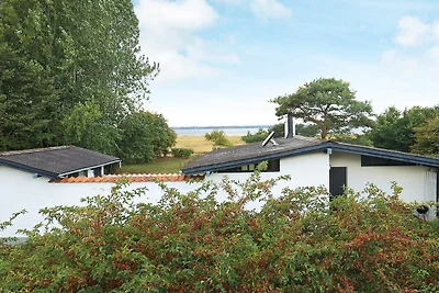 4 Personen Ferienhaus in Tranekær