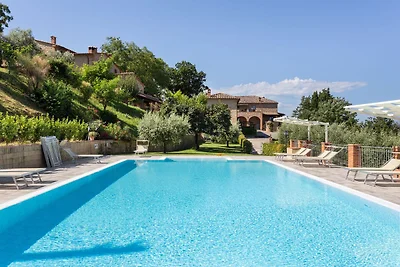 Großzügiges Ferienhaus in Volterra mit Pool