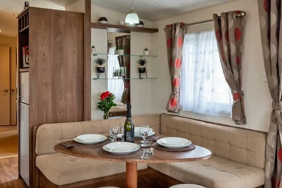 Familienfreundliches Chalet mit Veranda, Kein...