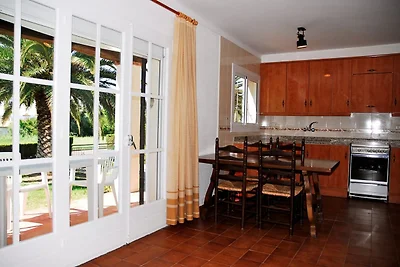 Vakantiehuis in Estartit met tuin