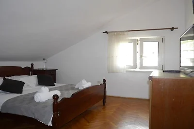 Dugi Rat Seaside Apartments - 2 Bedroom 6