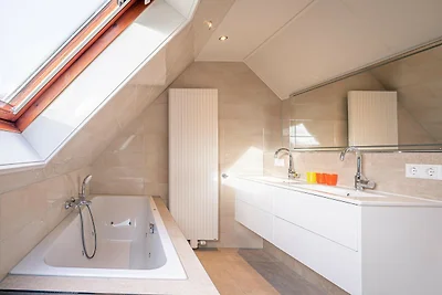 Charmante Villa in der Nähe von Meer und Wald