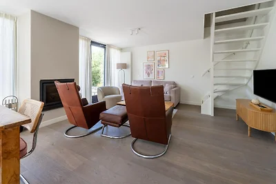 Villa in Egmond nahe Strand & Windmühle