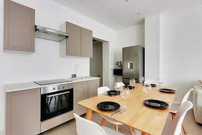 Accogliente appartamento - 1BR/6P - Square de...