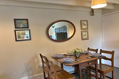 Charming Snowdonia Cottage per 4