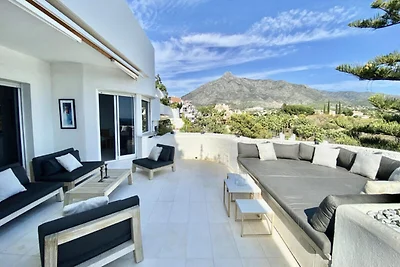 Apartment in Marbella mit Meerblick