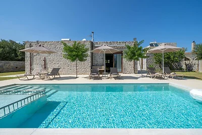Villa a Koxare con piscina privata