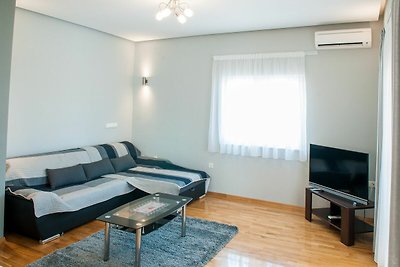 Apartments Anita-Luxury Three Bedroom Apartme...