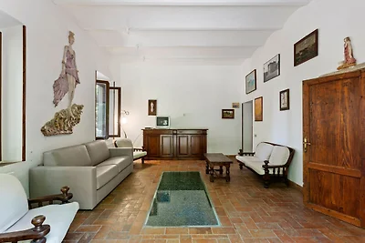 Hübsches Ferienhaus in Pisa mit Terrasse